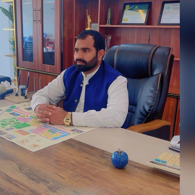 Basharat Mehmood Malhi, CEO of Malhi Real Estate